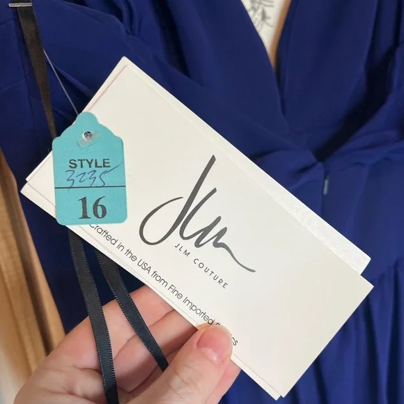 Noir by Lazaro - Picture 6 of 7